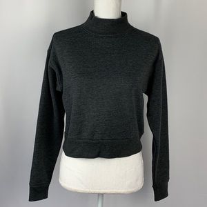 Wild Fable Gray Mock Turtleneck Crop Sweatshirt XS